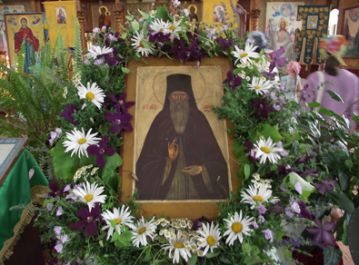 10 июля – день памяти преподобного Амвросия Оптинского